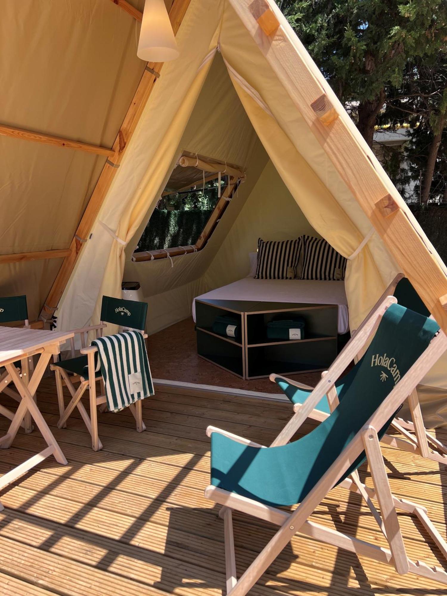 Holacamp Sitges Relax Bagian luar foto