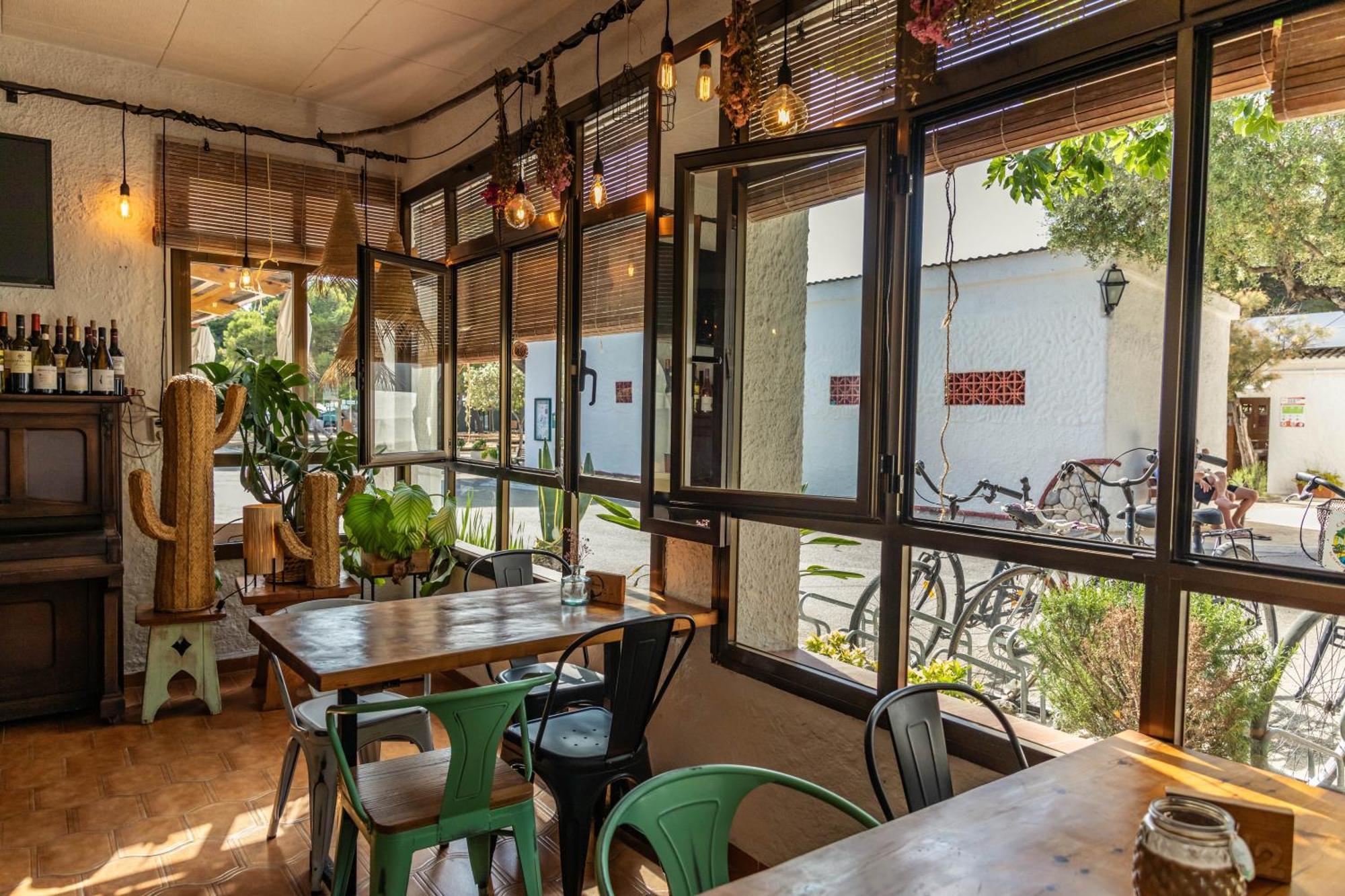 Holacamp Sitges Relax Bagian luar foto