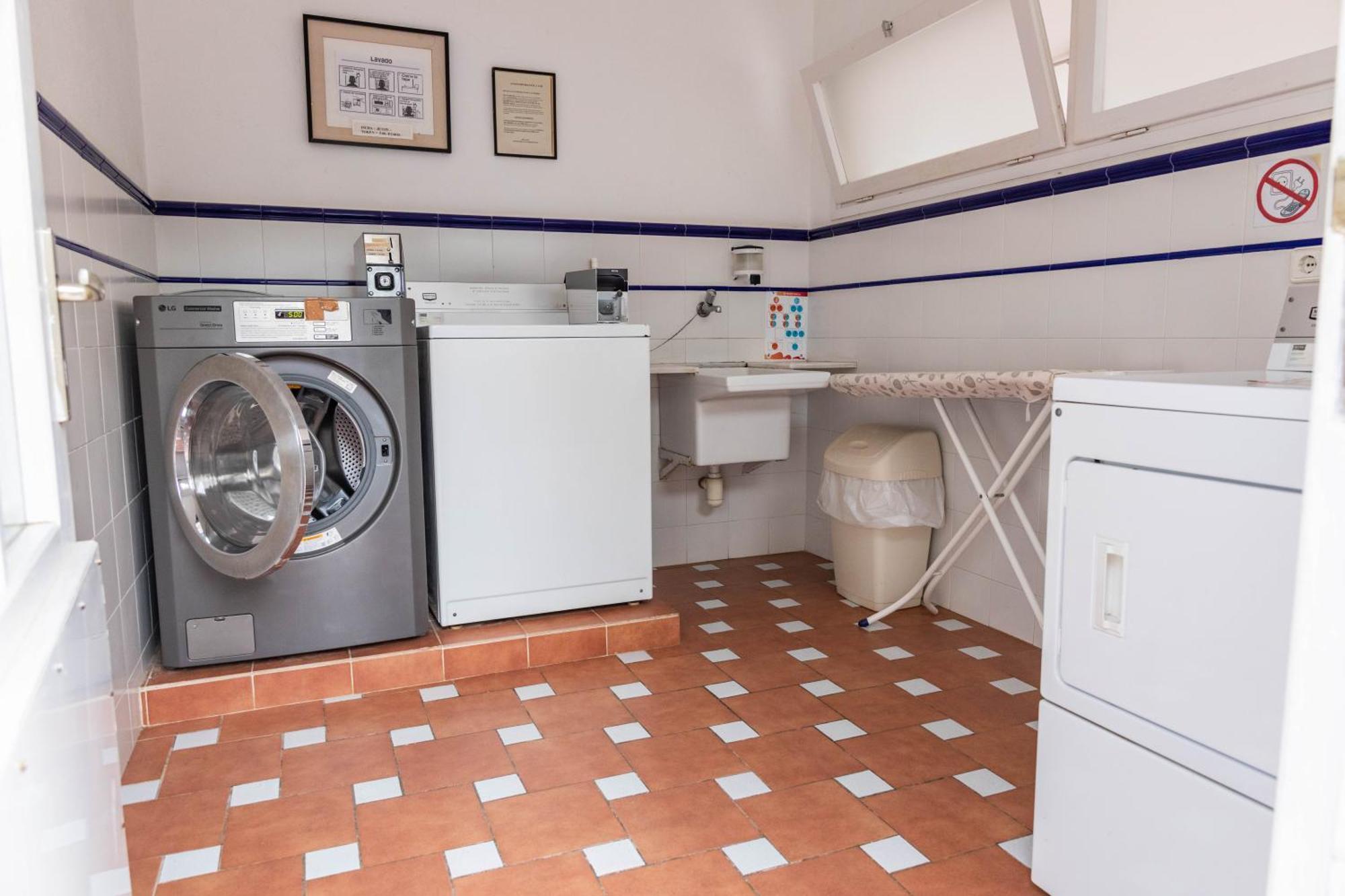 Holacamp Sitges Relax Bagian luar foto