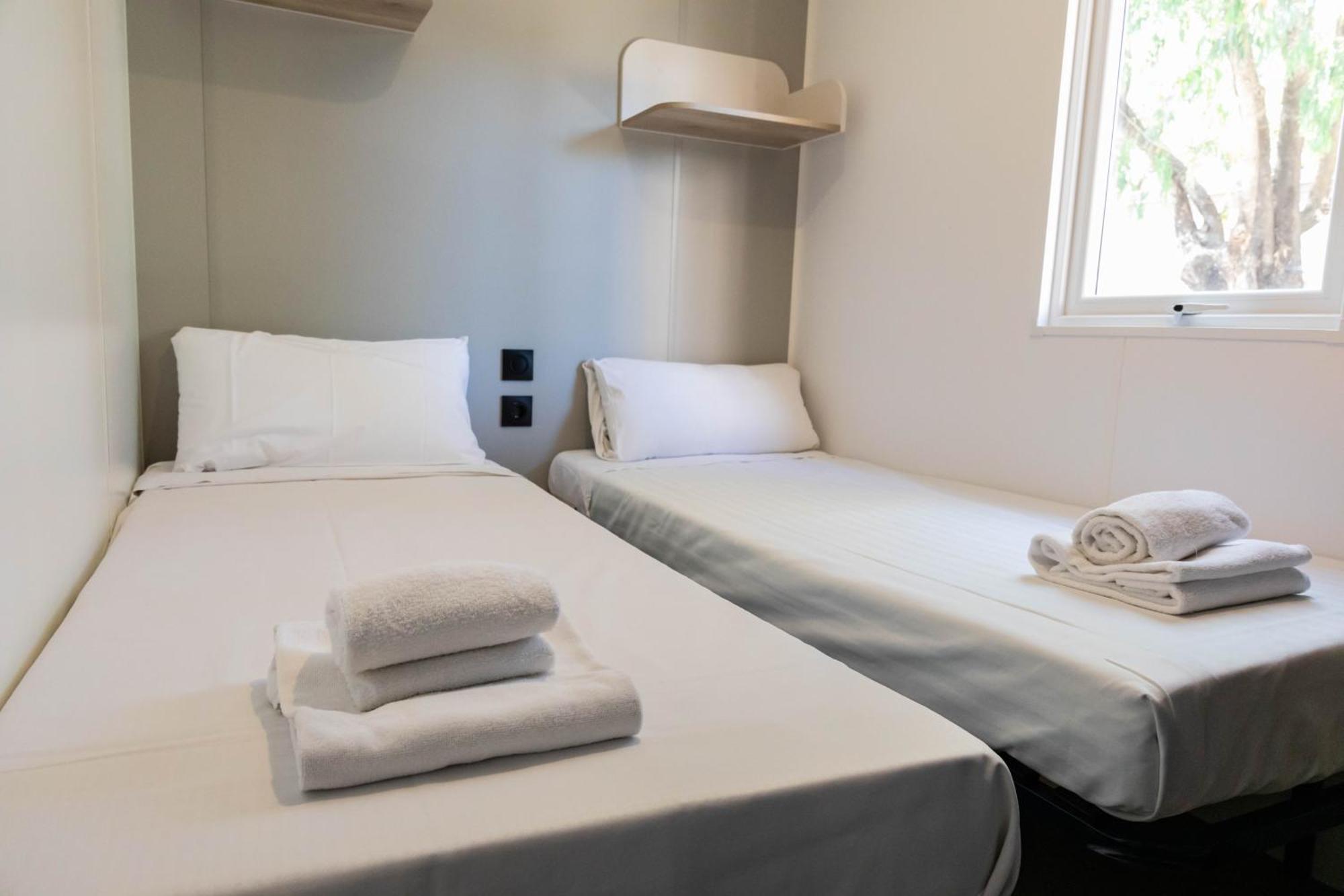 Holacamp Sitges Relax Bagian luar foto